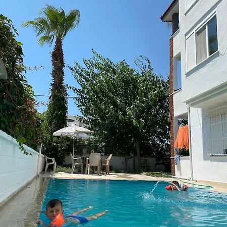 Wonderful Ground Floor Private Home In Central Location Ticks Every Box